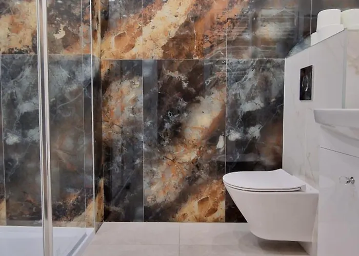 Flou 81, Parking & 700m Plaza Апартаменты